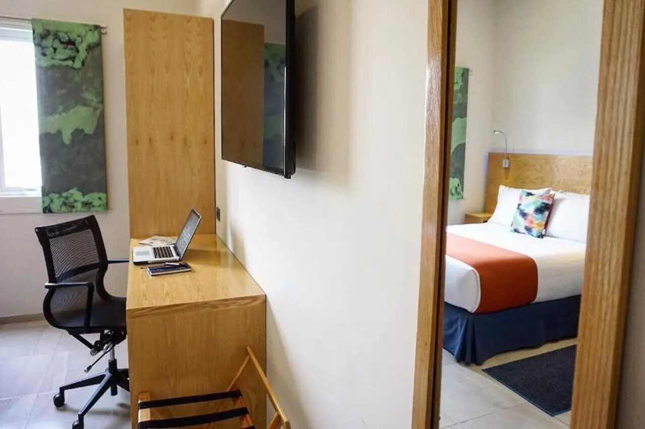 **** Hotel Hit Hoteles Aeropuerto Puebla Mexico