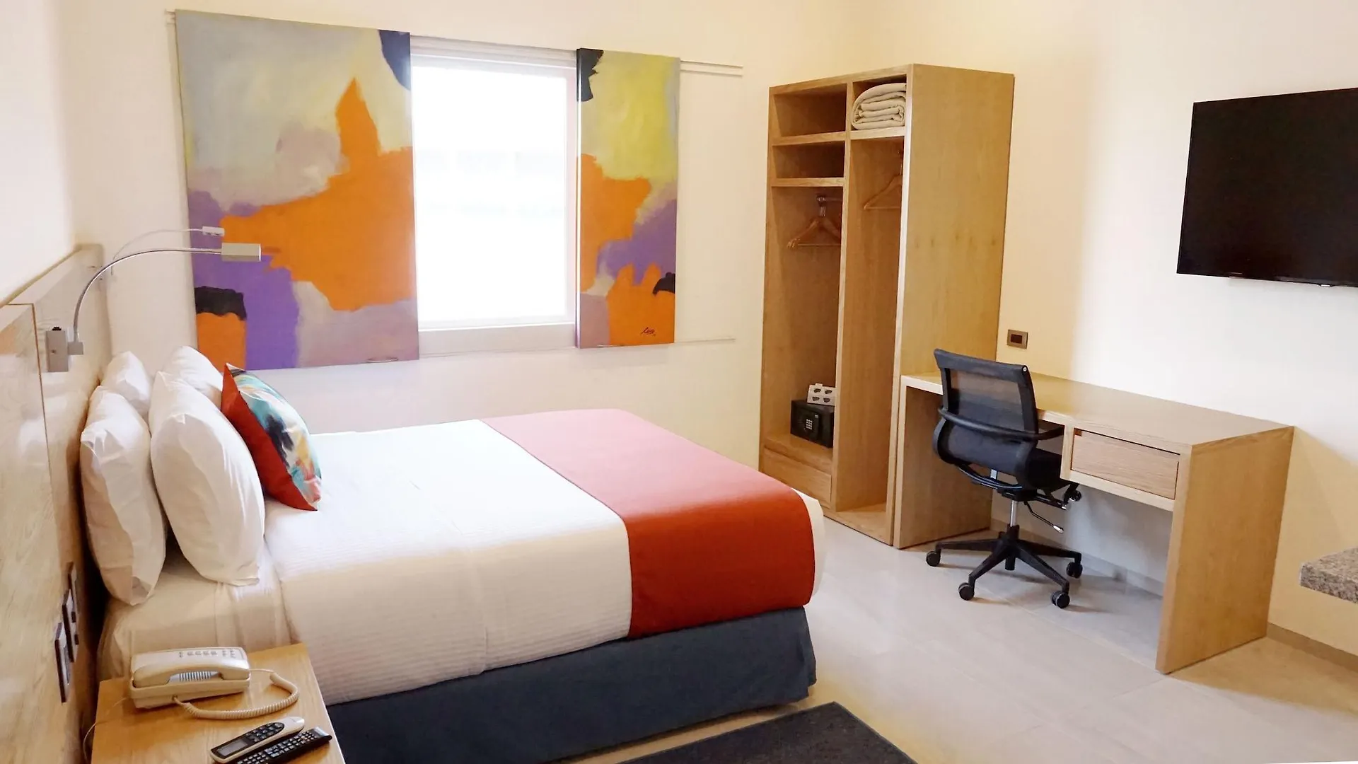 Hotel Hit Hoteles Aeropuerto Puebla