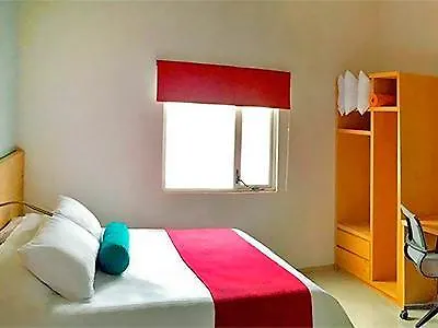 Hit Hoteles Aeropuerto Puebla Hotel